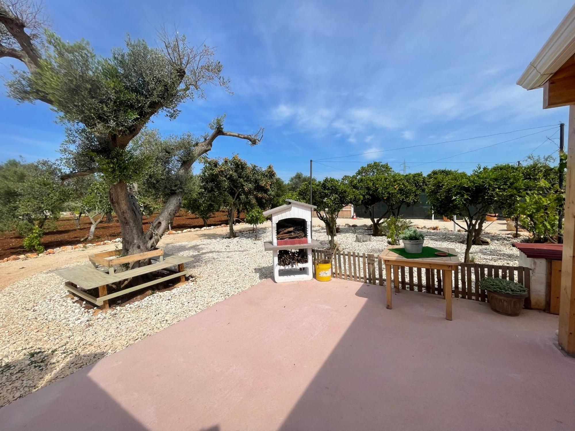 Trullo Del Salento Villa San Vito dei Normanni Luaran gambar